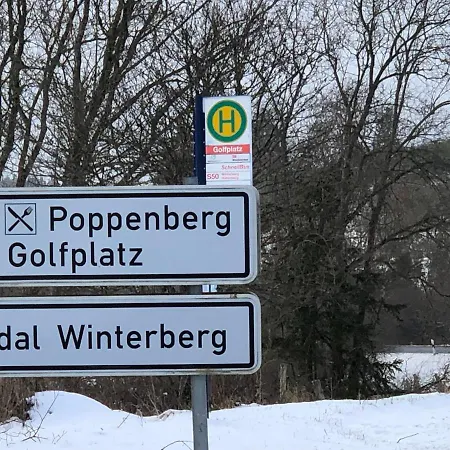 Am Golfplatz 800 Meter Bis Moeppis Huette *
