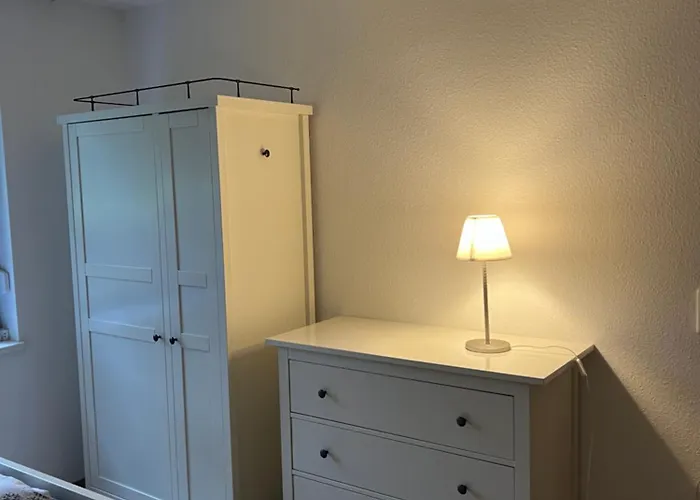 An Der Skipiste 100 Meterbis Moeppis Huette Winterberg